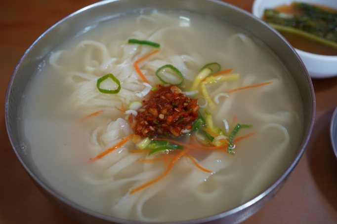 정통칼국수.jpg